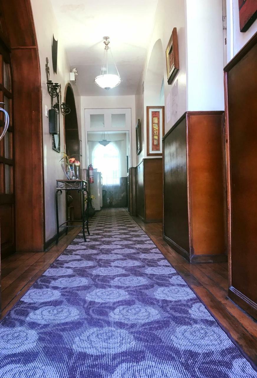 فندق Volunteer House كويتو المظهر الخارجي الصورة