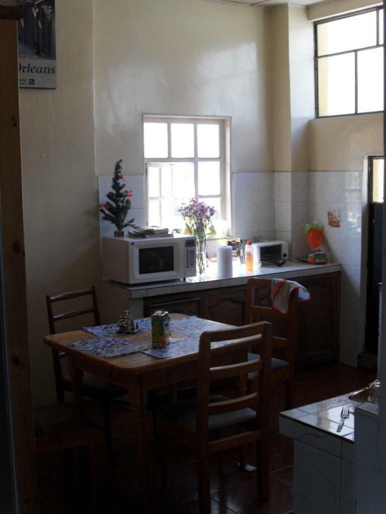 فندق Volunteer House كويتو المظهر الخارجي الصورة