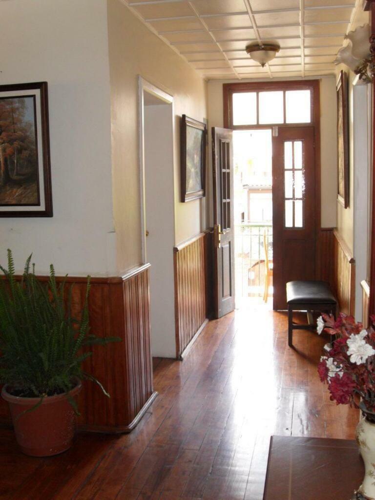 فندق Volunteer House كويتو المظهر الخارجي الصورة
